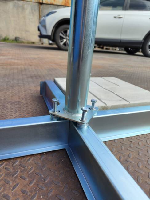 База утяжелительная для зонта BQ8080ZS стальной 850х850 мм База утяжелительная для зонта BQ8080ZS стальной 850х850 мм