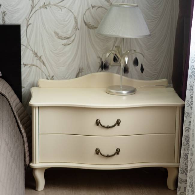 Тумбочка Джульетта широкая 2 ящика дуб шампань Л