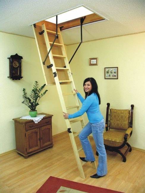 Чердачная складная лестница STANDART-Prima 280