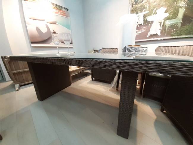 Стол плетеный обеденный Barcelona светло-коричневый 2000х900х720 мм Стол плетеный обеденный Barcelona светло-коричневый 2000х900х720 мм