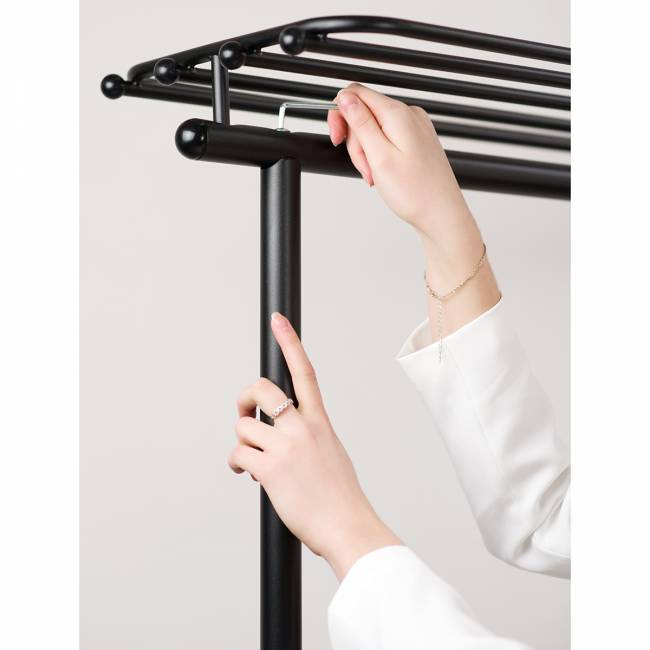 Вешалка напольная на колесах М 9 чёрный Вешалка напольная на колесах М 9 чёрный